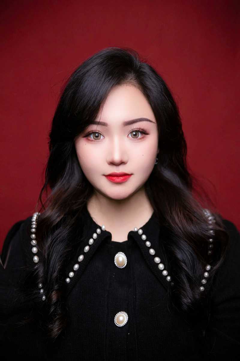 李婉滢